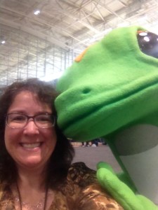 A selfie with the Geico Gecko in the NSTA Exhibit Hall!